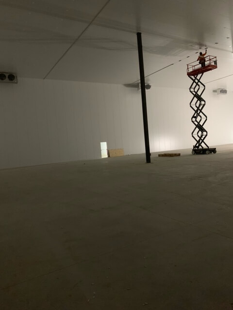 Empty room from Pallet Cooler Project